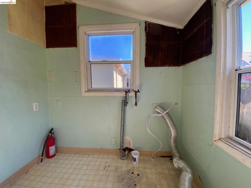 2814 Roosevelt Ave Property Photo 21