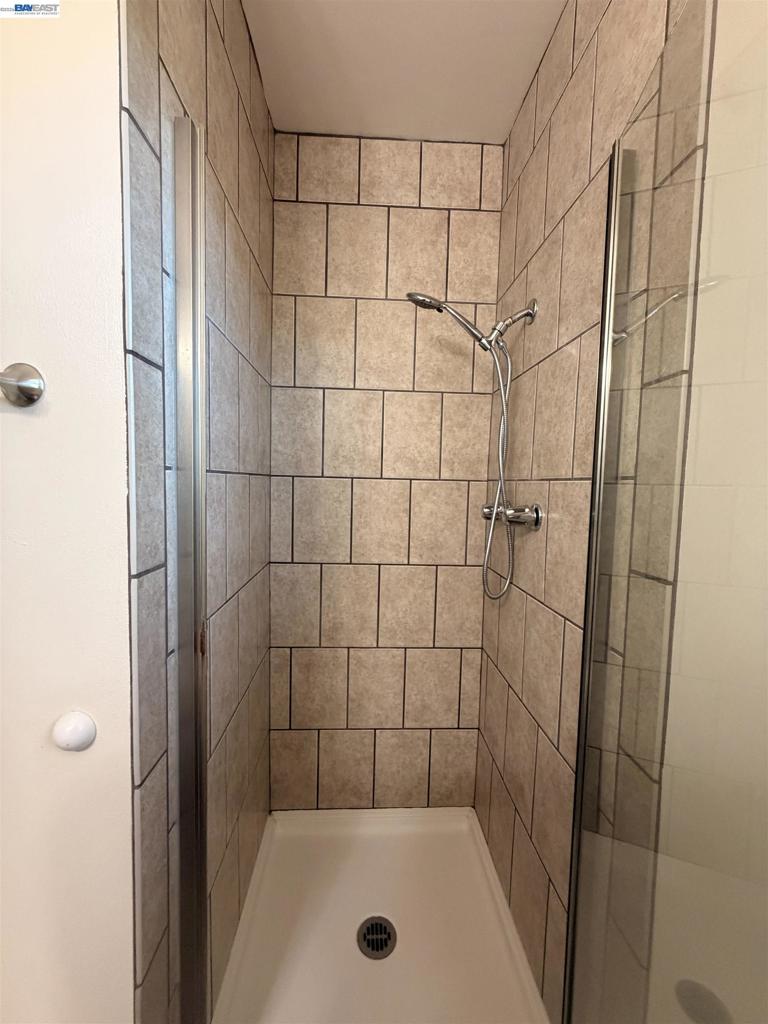 312 Robert Way Property Photo 23