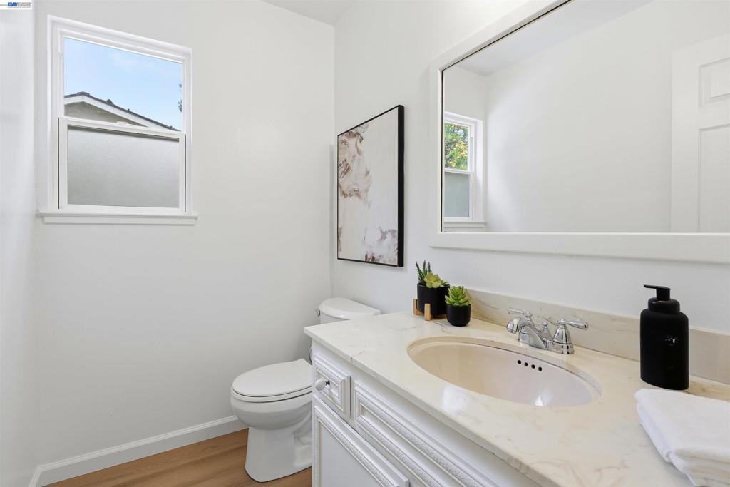 104 Scarboro Pl Property Photo 30