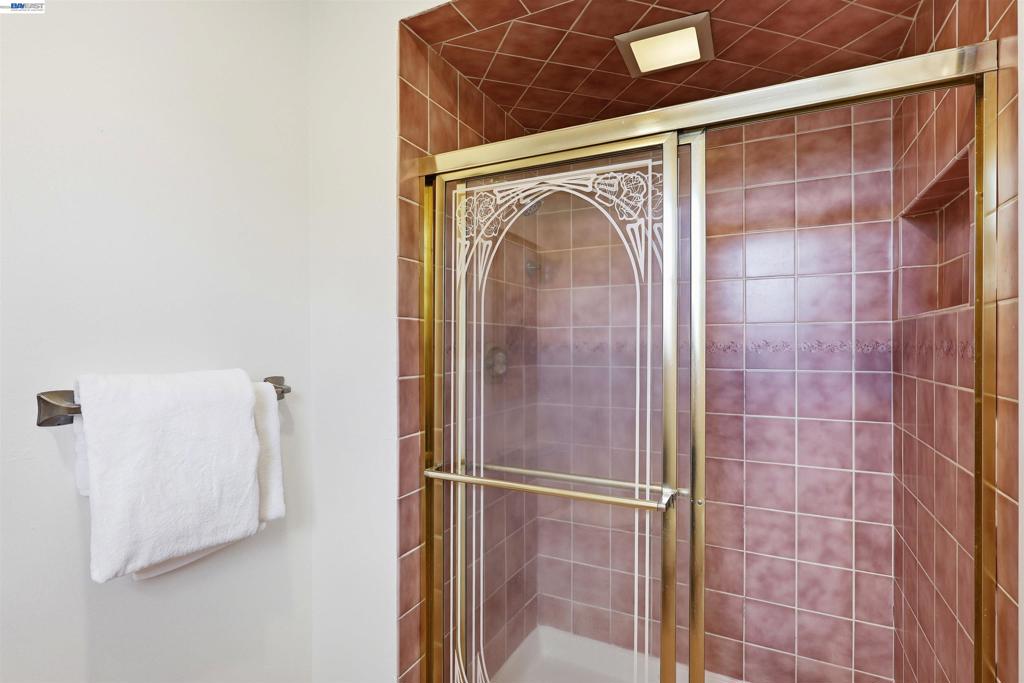 104 Scarboro Pl Property Photo 36