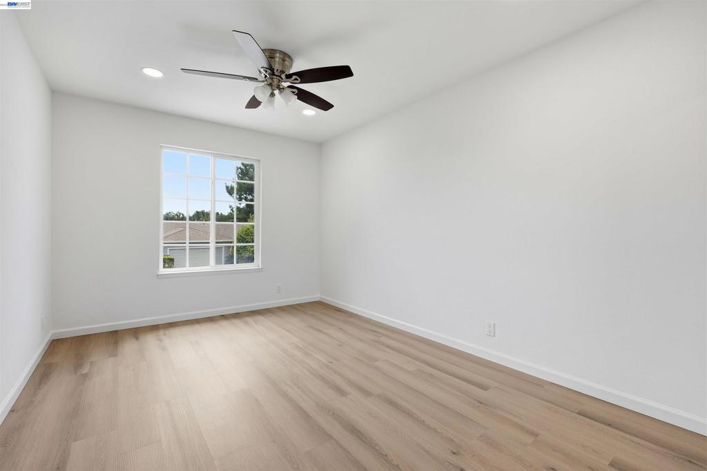 104 Scarboro Pl Property Photo 37