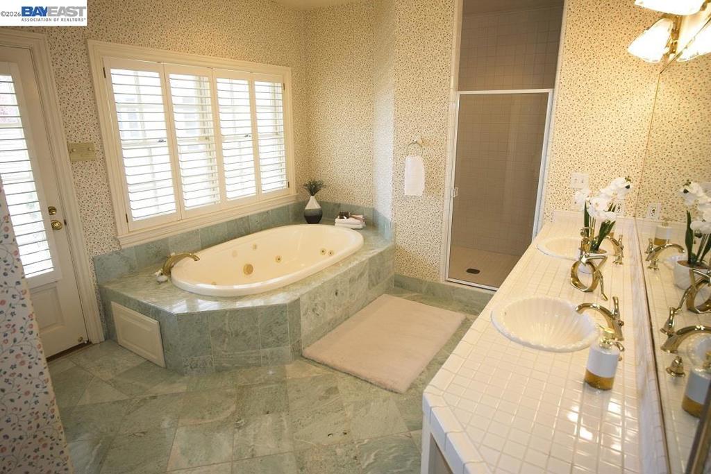 4 Deer Oaks Dr Property Photo 21
