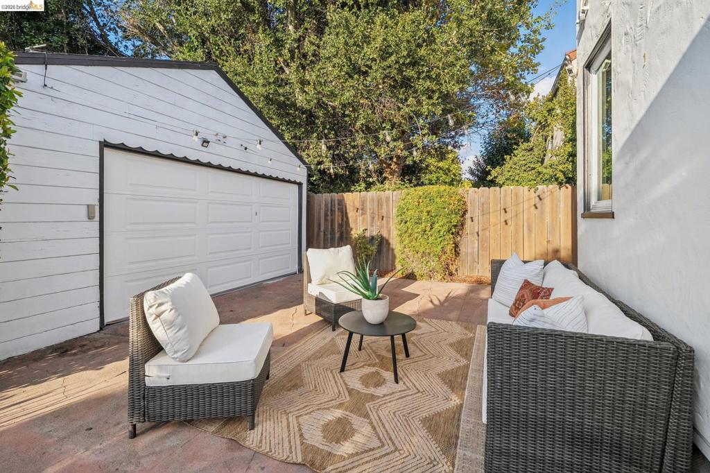 934 Estudillo Ave Property Photo 35