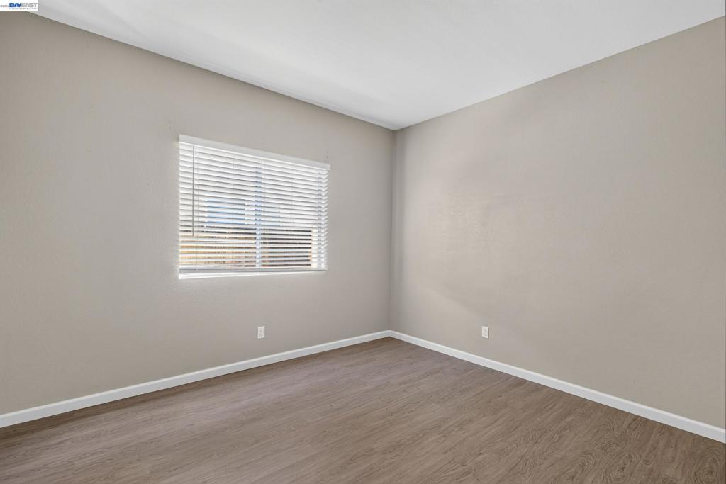 152 Chardonnay Street Property Photo 20
