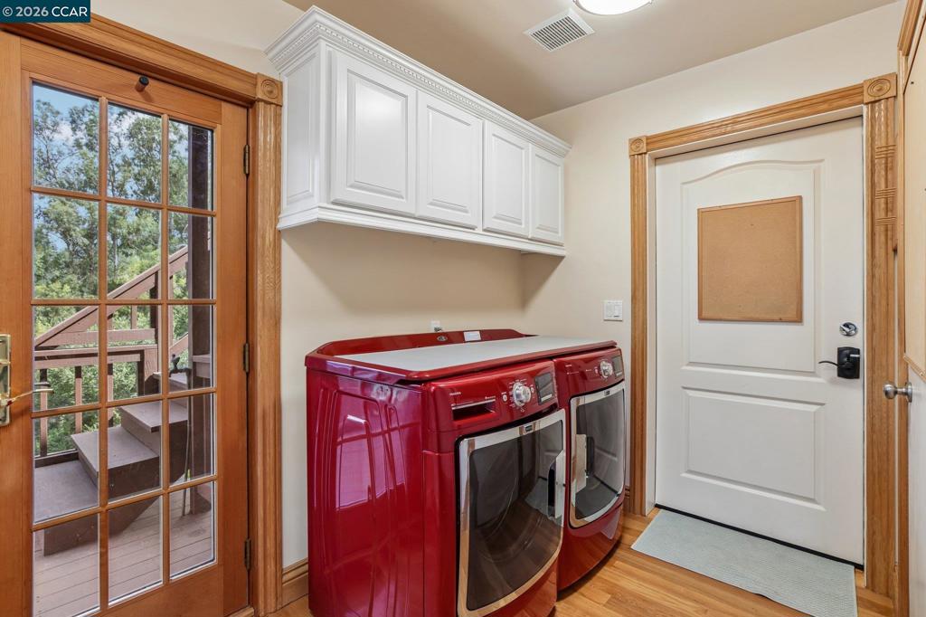 3906 Arbutus Ct Property Photo 29
