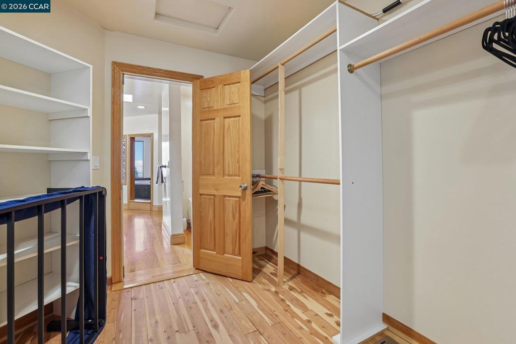 3906 Arbutus Ct Property Photo 44