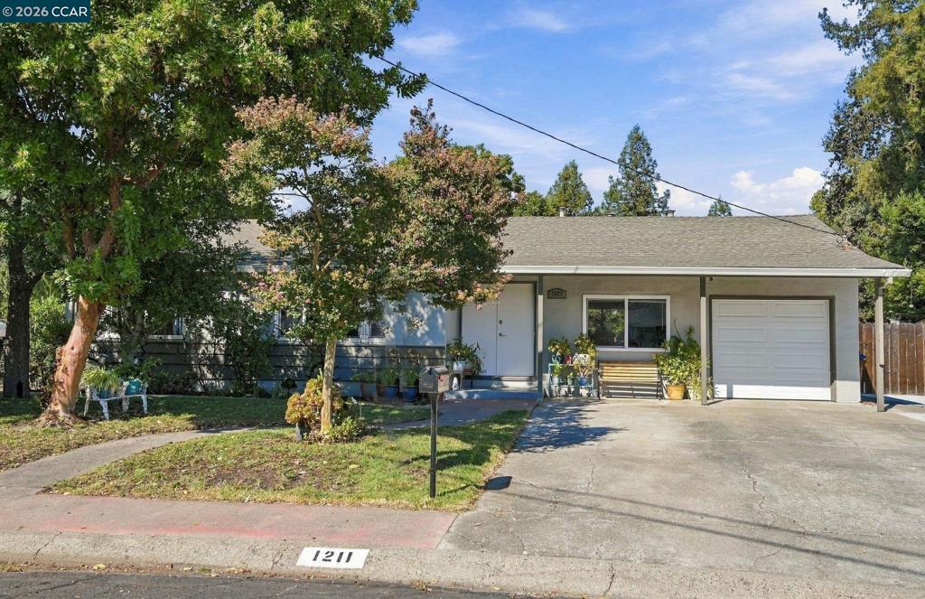 1211 Orange St Property Photo 2
