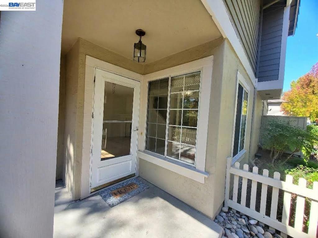 7432 Oxford Cir Property Photo 9