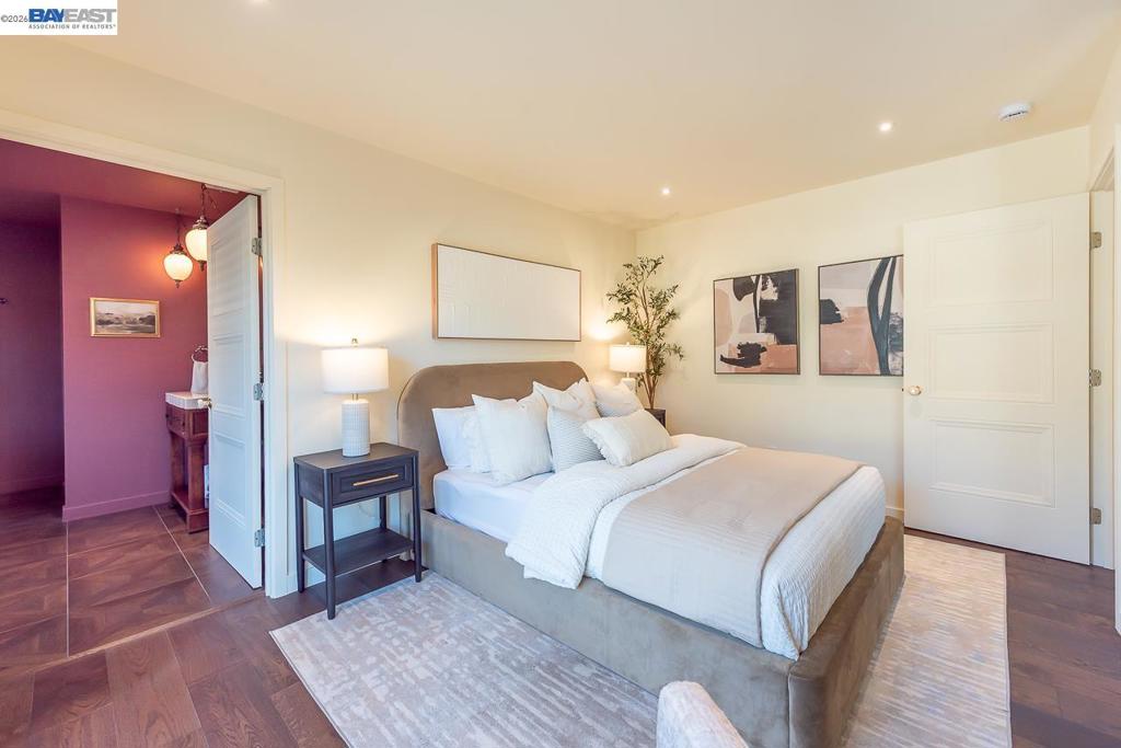 31967 Albany St Property Photo 37