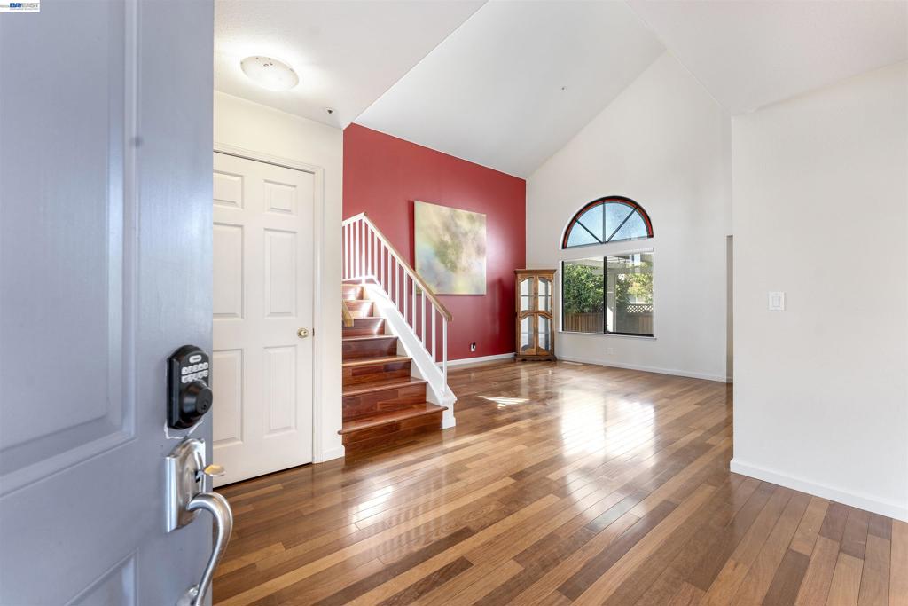 4887 Kimberley Cmn Property Photo 5