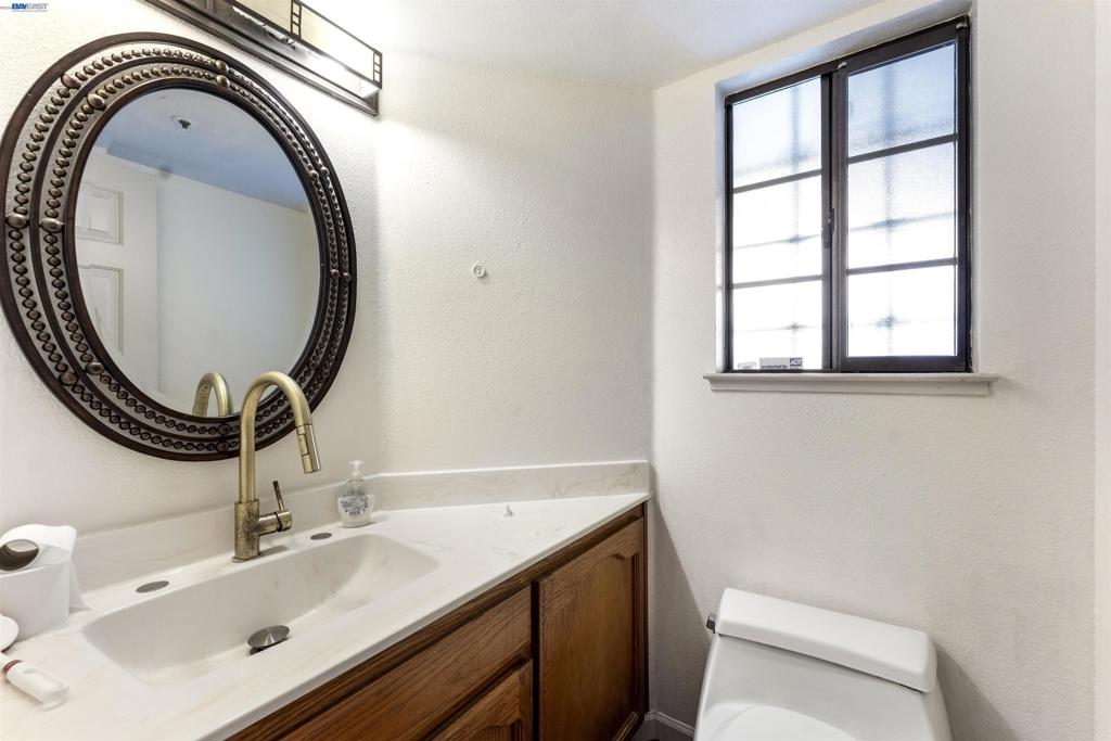 4887 Kimberley Cmn Property Photo 10
