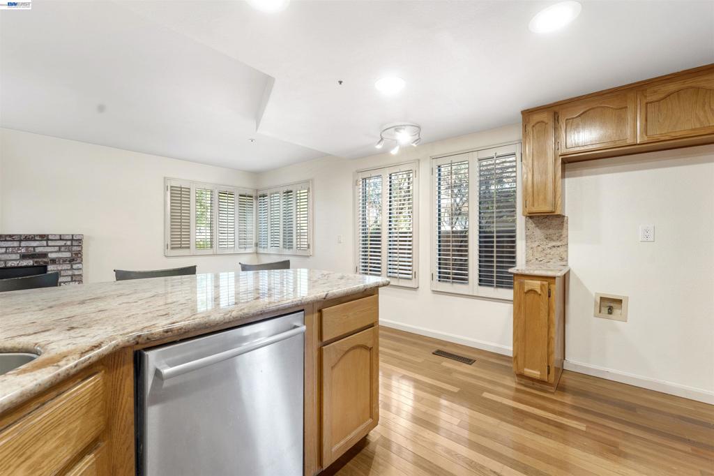 4887 Kimberley Cmn Property Photo 22