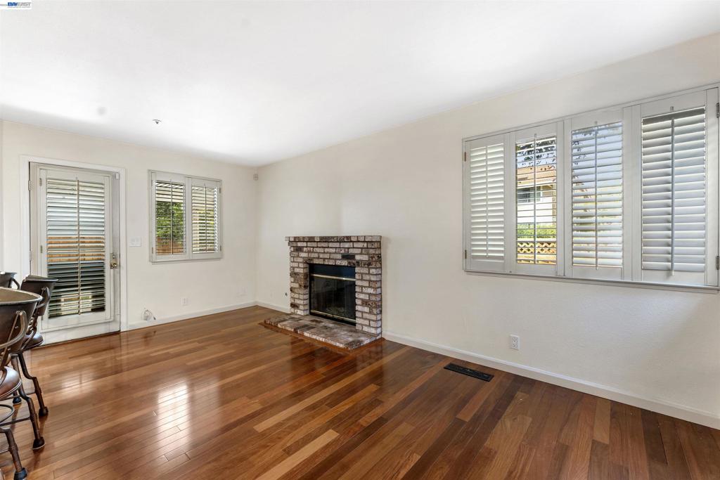 4887 Kimberley Cmn Property Photo 24