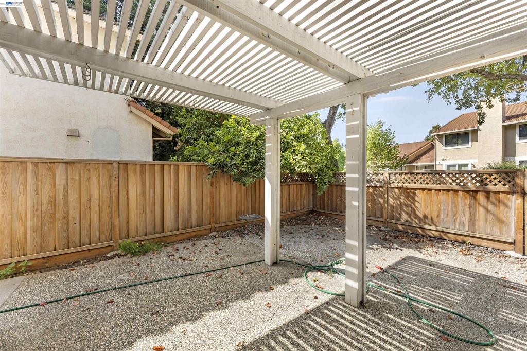 4887 Kimberley Cmn Property Photo 25