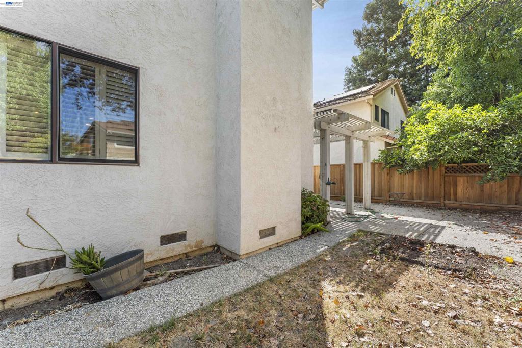 4887 Kimberley Cmn Property Photo 28
