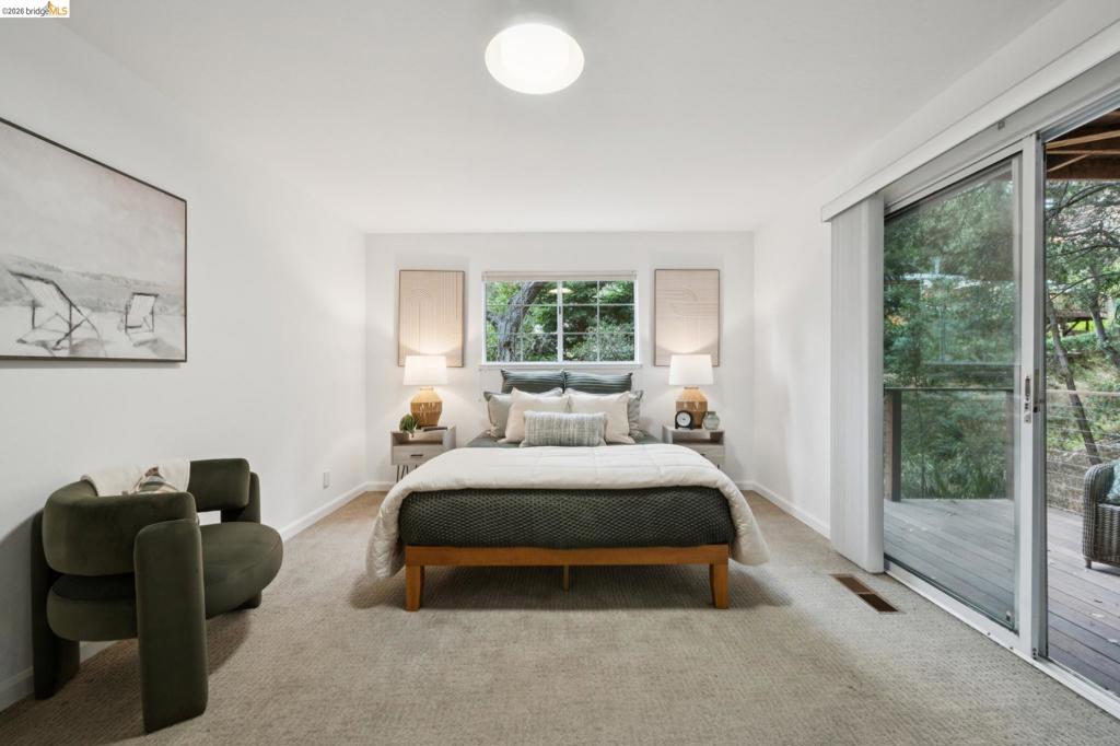 5250 Leona Street Property Photo 16