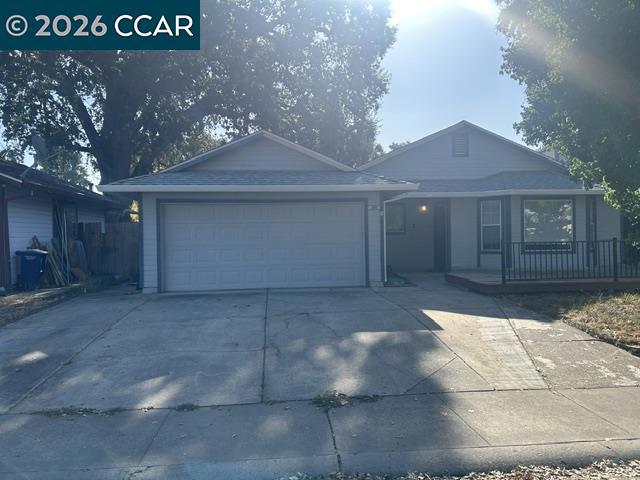 200 Stonybrook Dr Property Photo 1