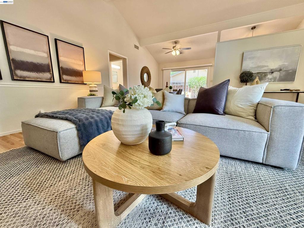 4118 Stanford Way Property Photo 11