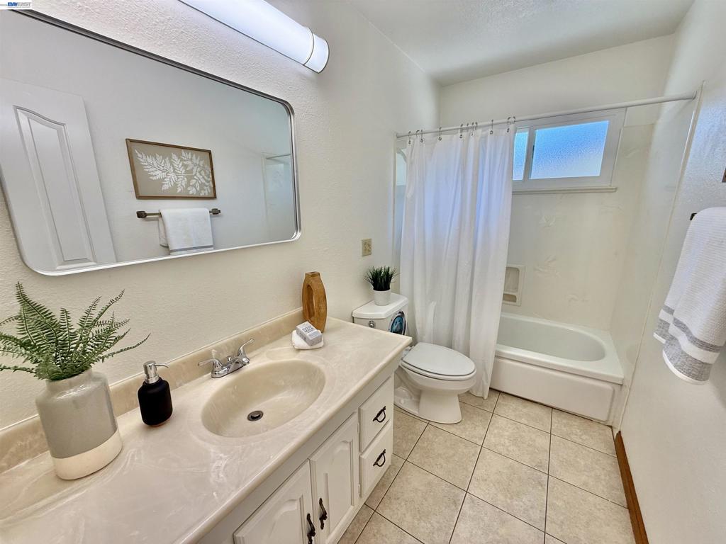 4118 Stanford Way Property Photo 20