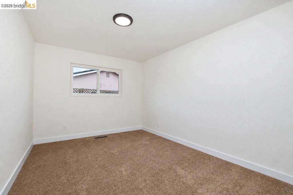 187 Atherton Ave Property Photo 16