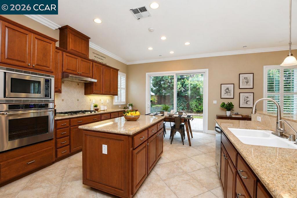 1415 Charisma Way Property Photo 15