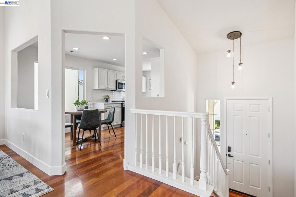 444 Chelsea Xing Property Photo 19