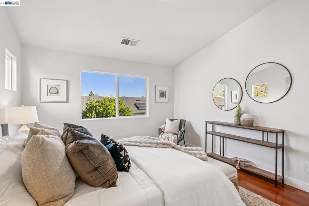 444 Chelsea Xing Property Photo 30