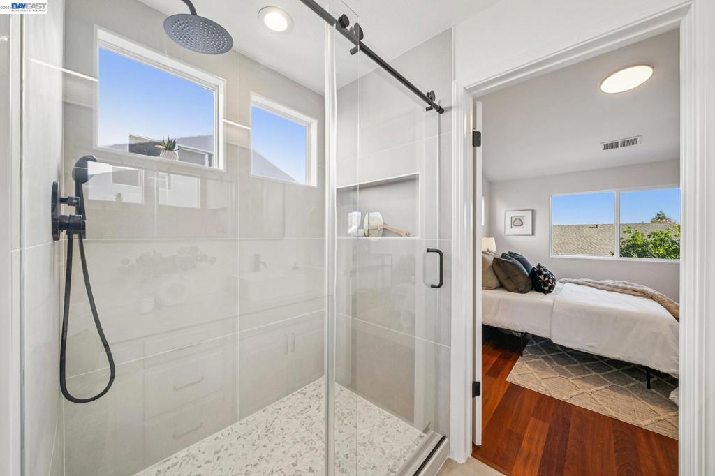 444 Chelsea Xing Property Photo 33