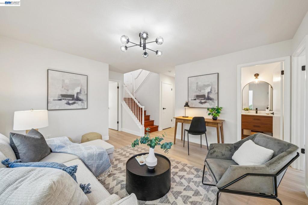 444 Chelsea Xing Property Photo 43