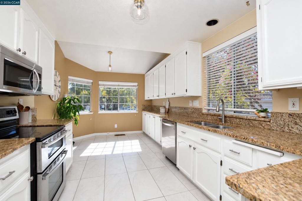 1725 Indian Wells Way Property Photo 11
