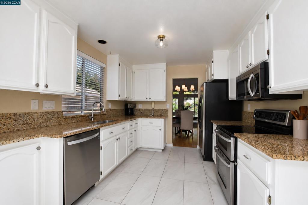 1725 Indian Wells Way Property Photo 12