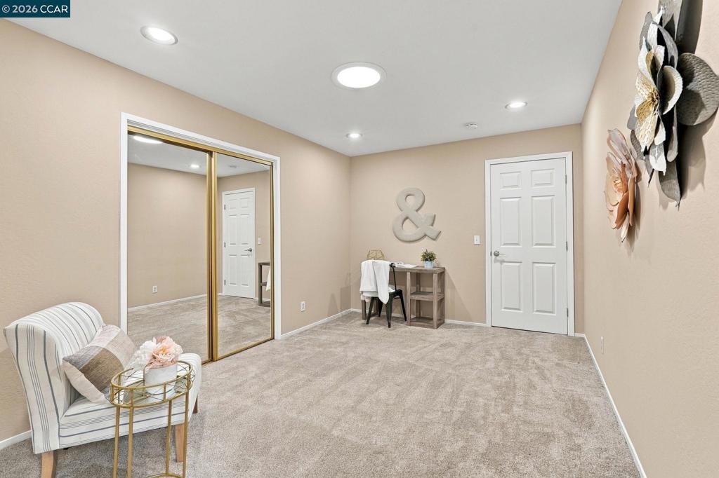 1719 Greentree Dr Property Photo 34