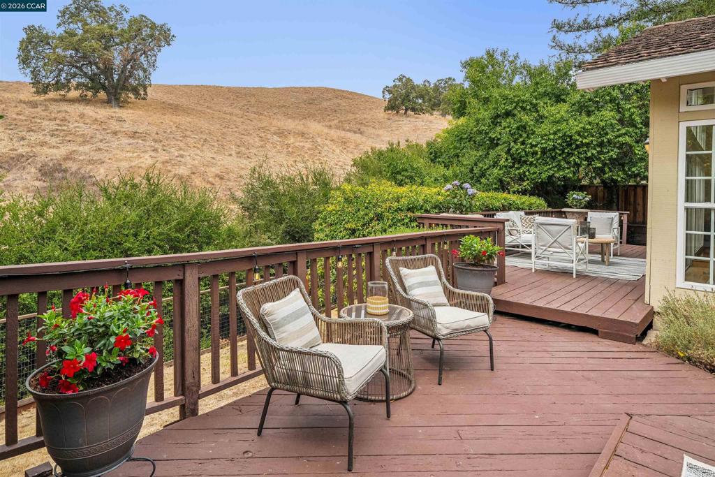 2175 Canyon Oak Ln Property Photo 69