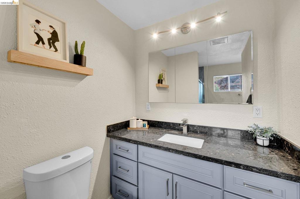 1240 Duffy Way Property Photo 24