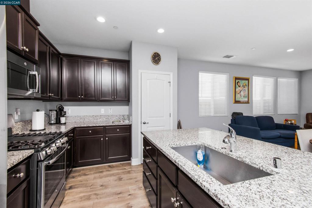 4512 Villa Del Paso Ln Property Photo 17