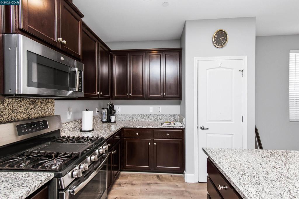 4512 Villa Del Paso Ln Property Photo 18
