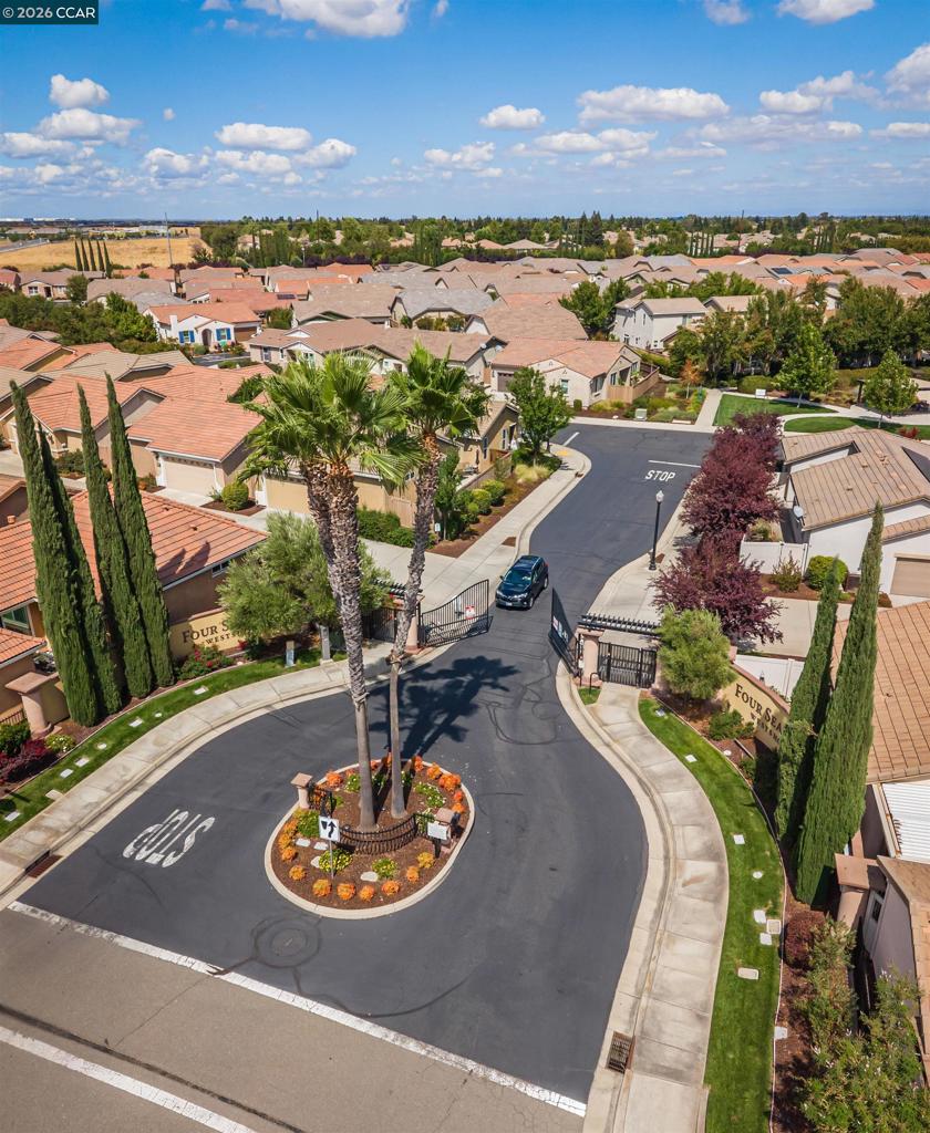 4512 Villa Del Paso Ln Property Photo 71