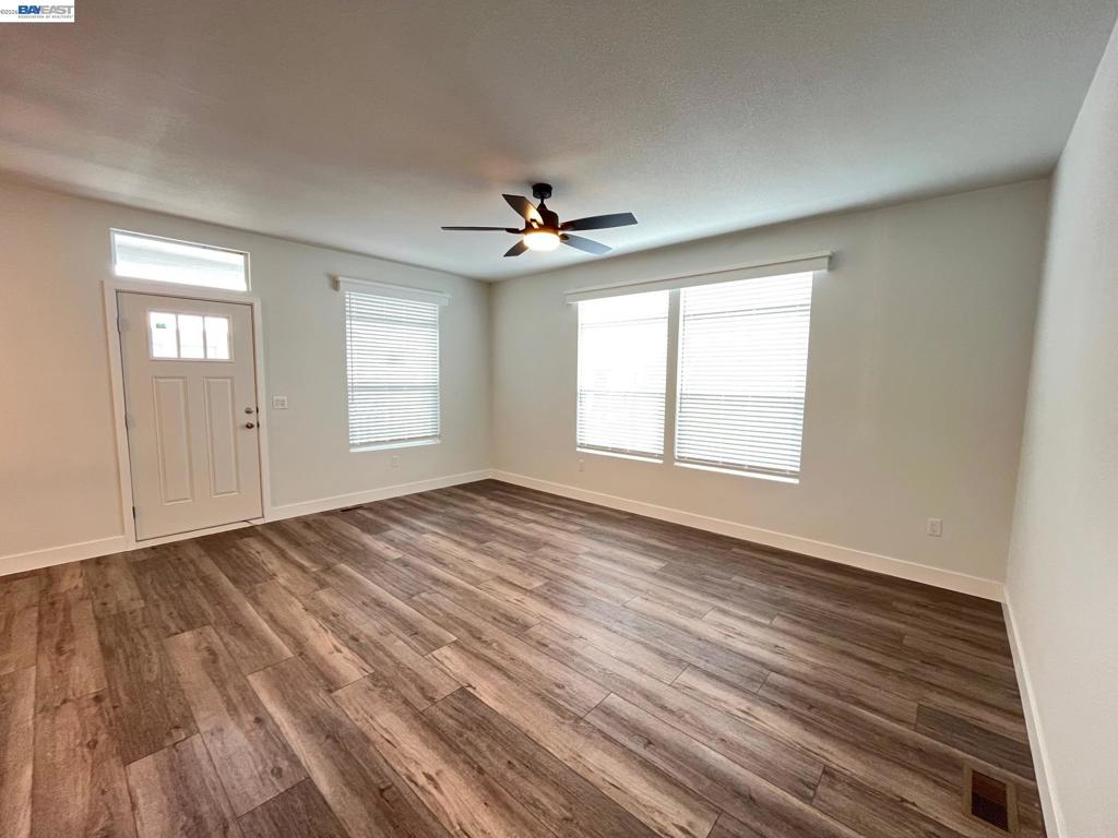 1422 Salamanca Ave #113 Property Photo 2