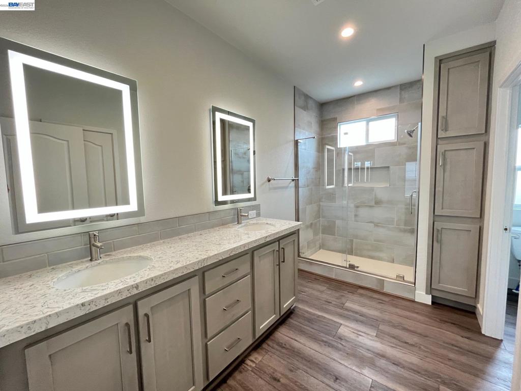 1422 Salamanca Ave #113 Property Photo 15