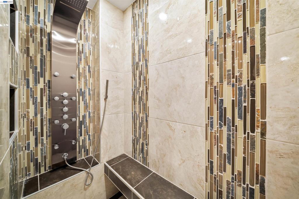 699 Fiesta Pl Property Photo 37