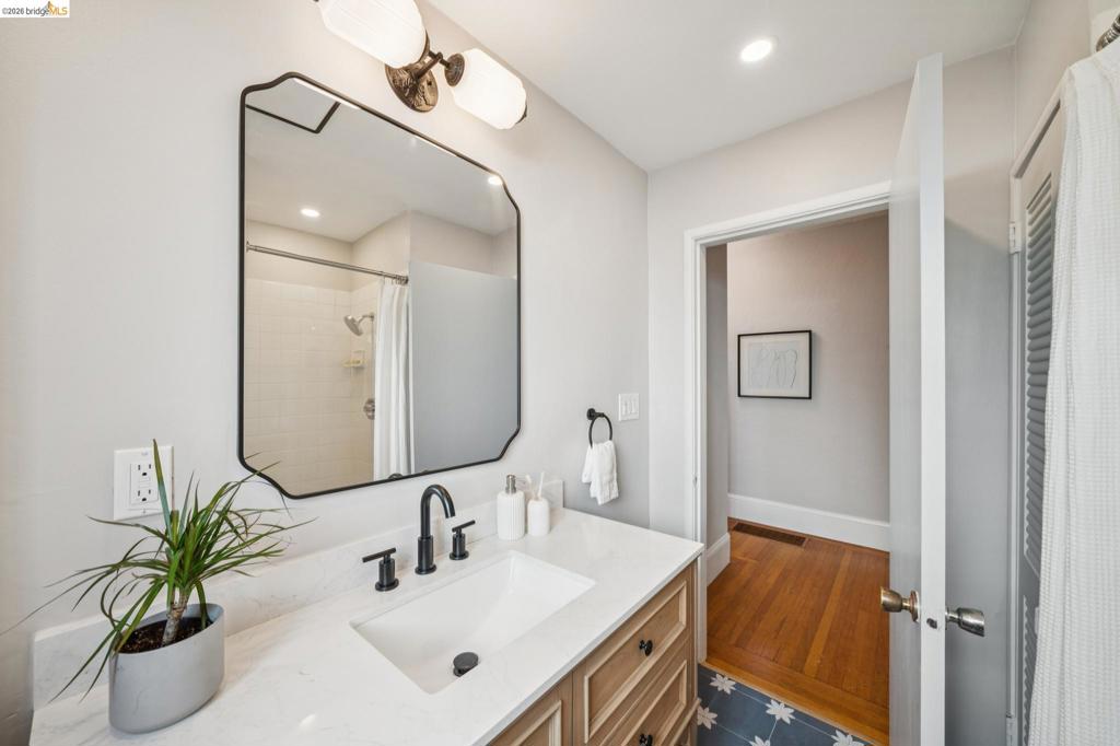 476 Key Blvd Property Photo 41