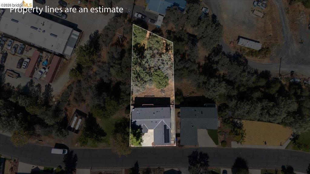 16992 Clouds Rest Rd Property Photo 32