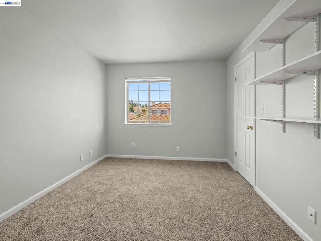 32264 Derby Street Property Photo 35