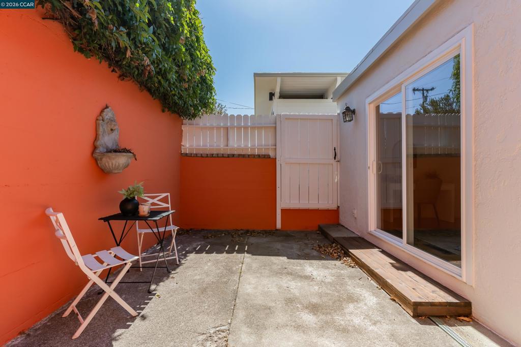 1519 Bayo Vista Ave Property Photo 25