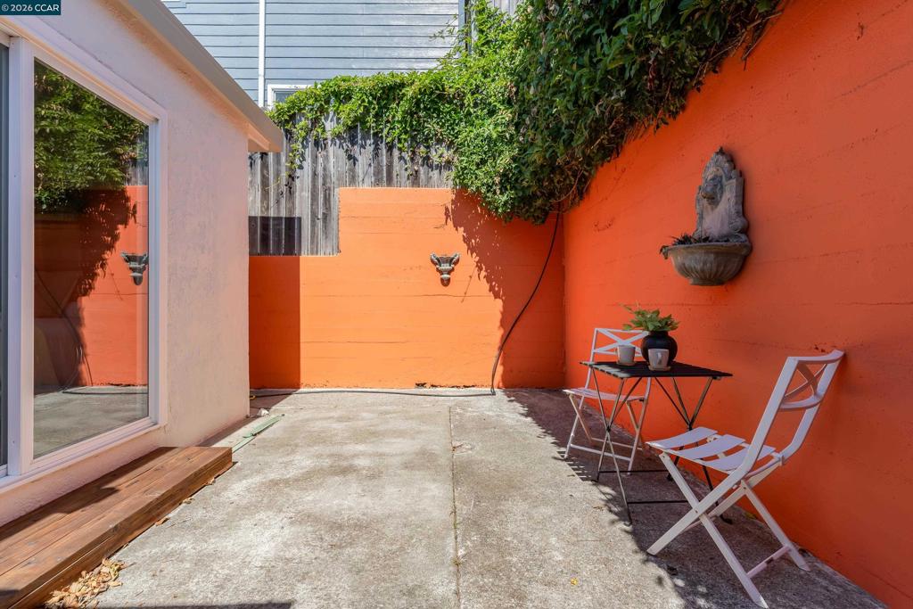1519 Bayo Vista Ave Property Photo 43