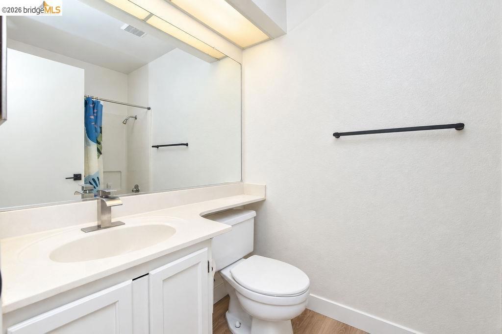 7260 Cronin Cir Property Photo 10