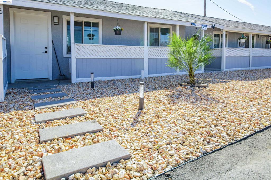 3836 El Camino Ave Property Photo 15