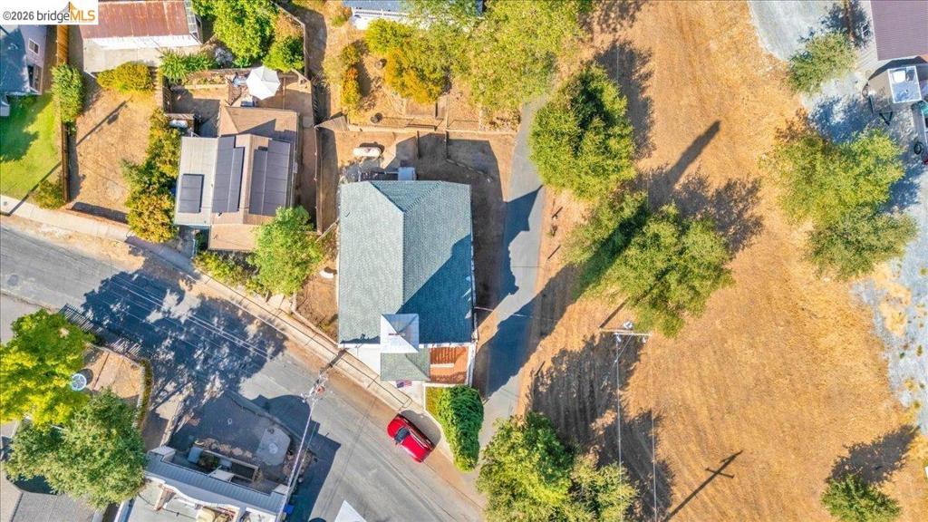 18193 Seco St Property Photo 18