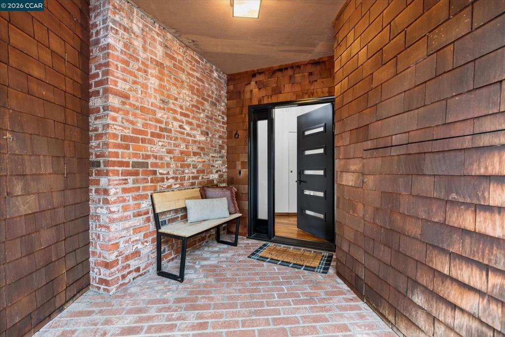 6 El Patio Property Photo 2