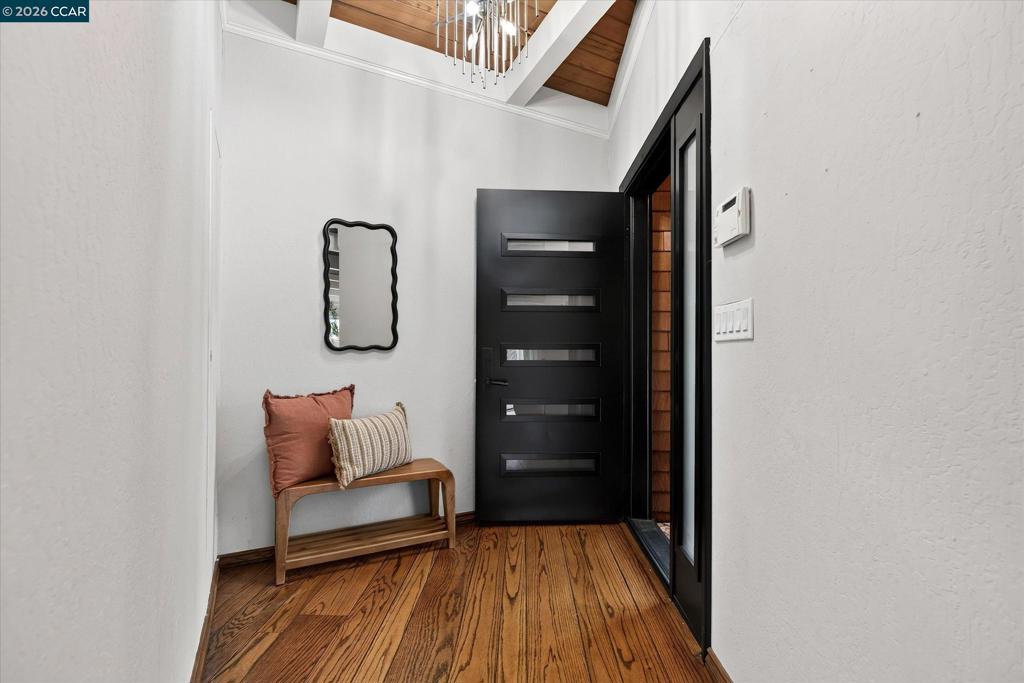 6 El Patio Property Photo 3